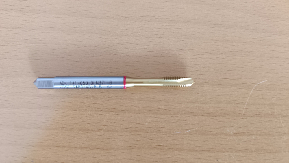 Метчик машинный М5 DIN371-B 6H HSSE TiN Red box ADK141-050