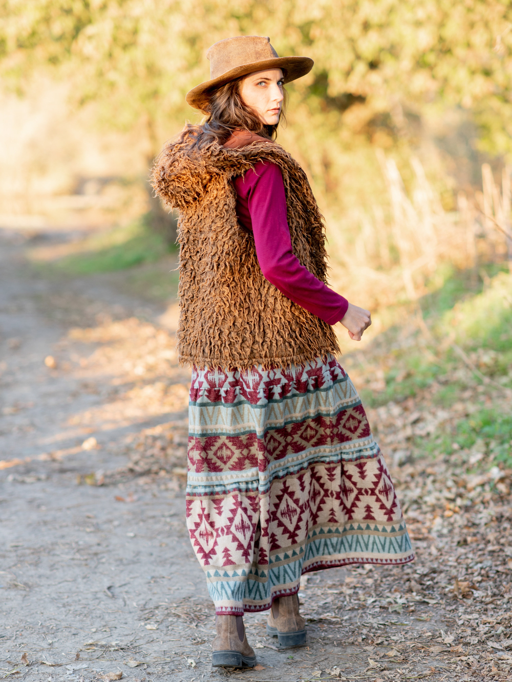 Длинная шерстяная юбка с орнаментом