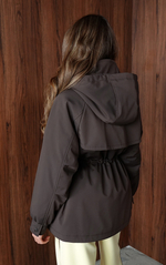 Куртка утепленная на кулиске с капюшоном