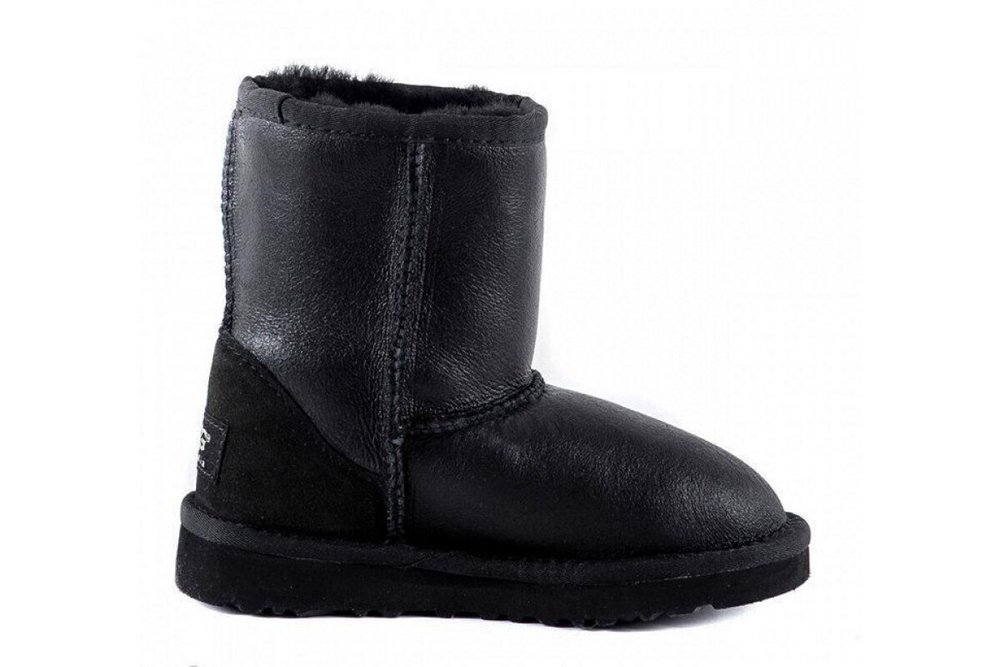 UGG Kids Classic Short Metallic Black