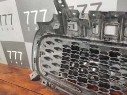 Решетка радиатора Kia Sportage 4 (QL) 16-18 Б/У Оригинал 86350F1010