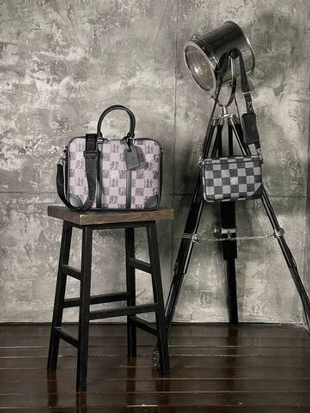 Портфель Louis Vuitton