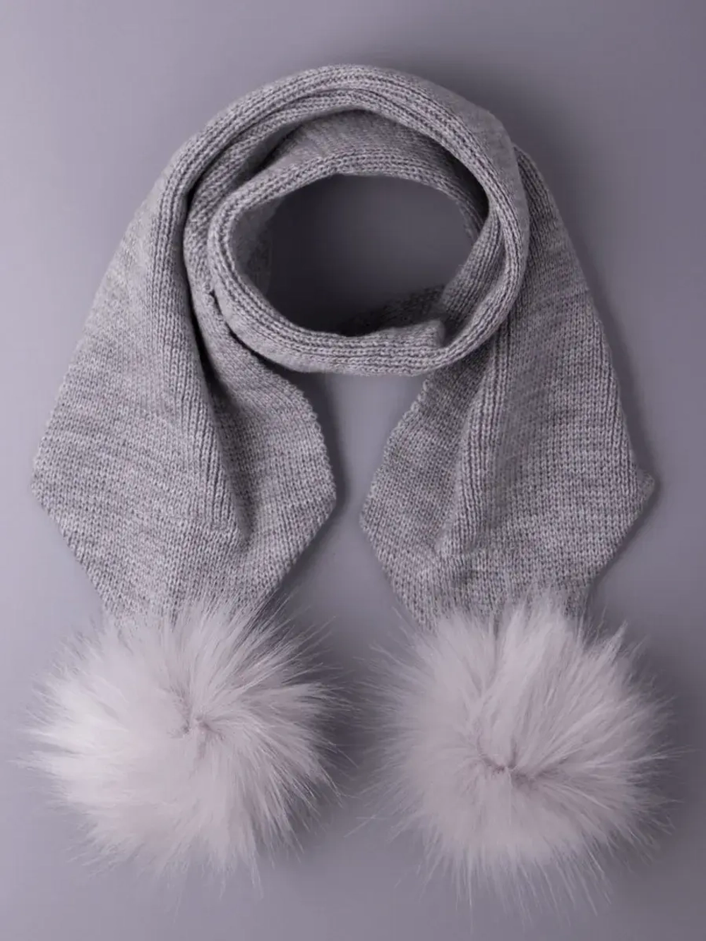 Шарф зимний вязаный с помпонами для детей