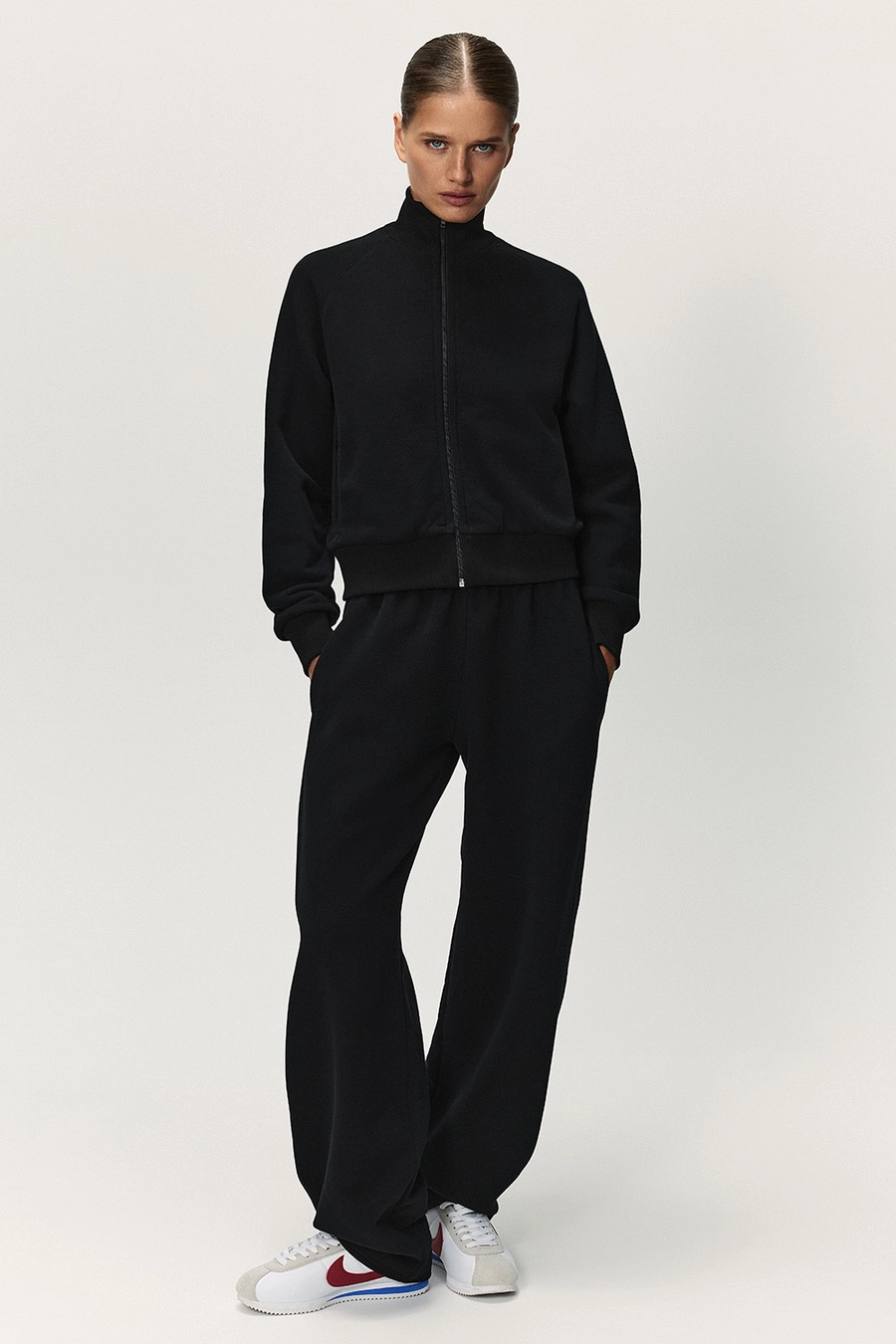 Олимпийка утеплённая Чёрный