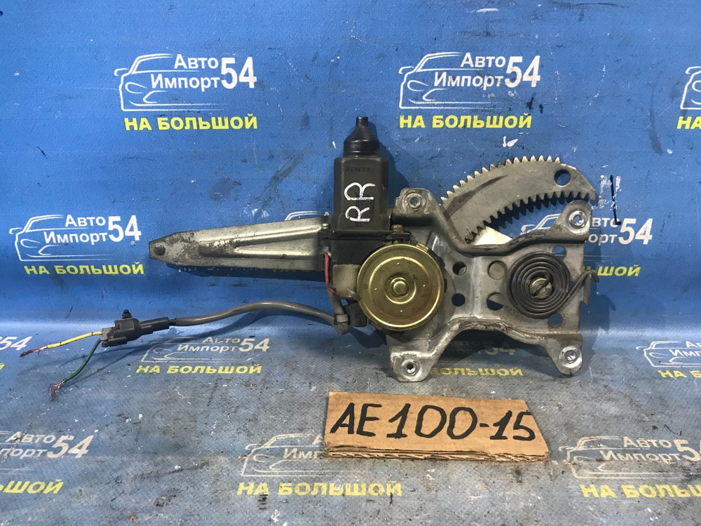Стеклоподъемник задний правый TOYOTA SPRINTER 1992