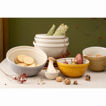 Миска серого цвета с рельефным узором Ягоды Тайги из коллекции russian north, 2,8 л