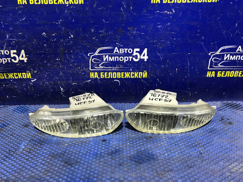 Туманка правая TOYOTA CELSIOR 2000-2003