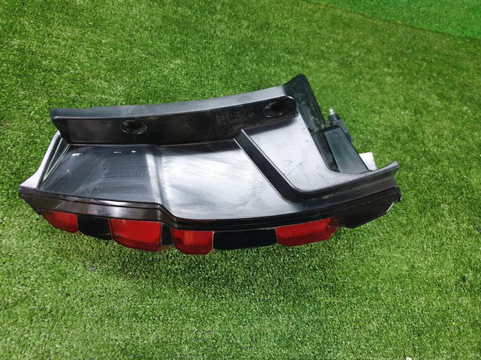 Фонарь левый Toyota Land Cruiser Prado 150 (2017-2020)