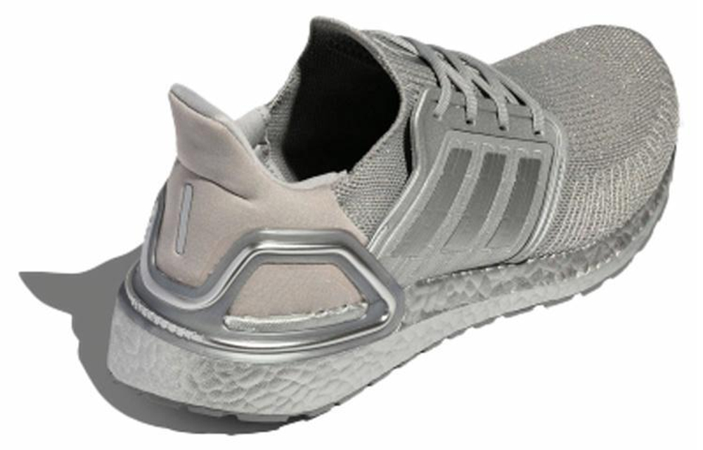 Кроссовки Adidas Ultraboost 20