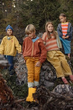 Ветровка цвета терракоты с вышивкой "Сибу-ину"