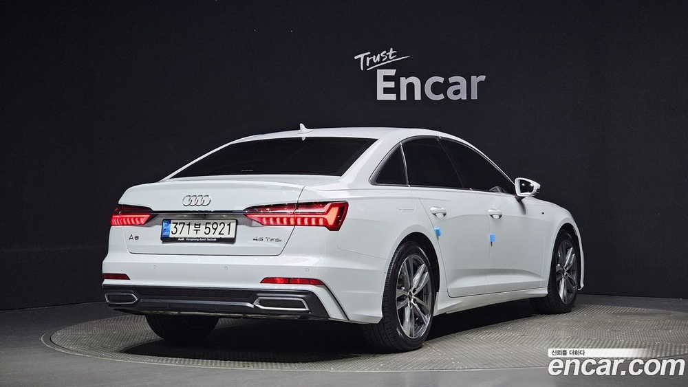 Audi A6 (C8) 45 TFSI Premium (08.2022)
