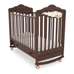 Детская кроватка-качалка Angela Bella Изабель Орех