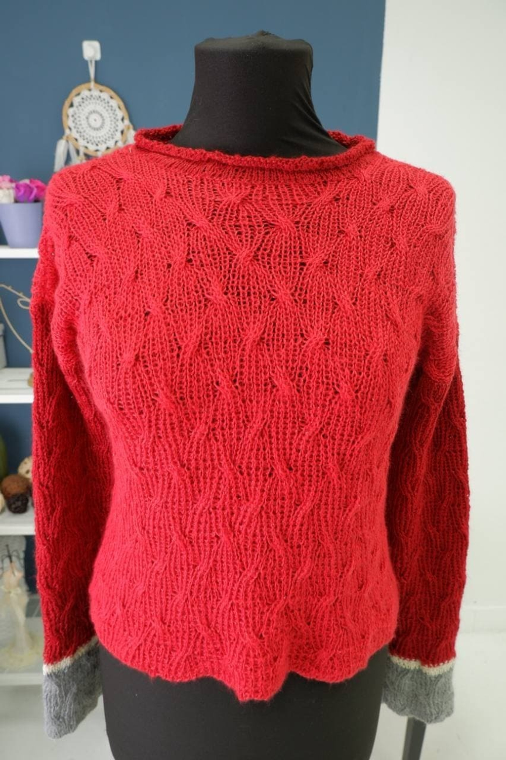 Джемпер вязаный с люрексом 46 размер