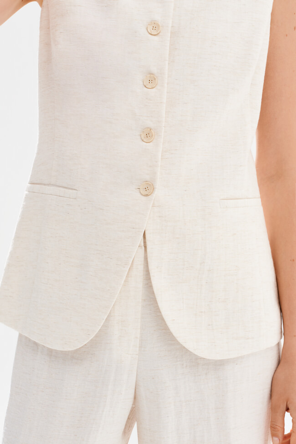 1988 Жилет женский (отбеленный лен)