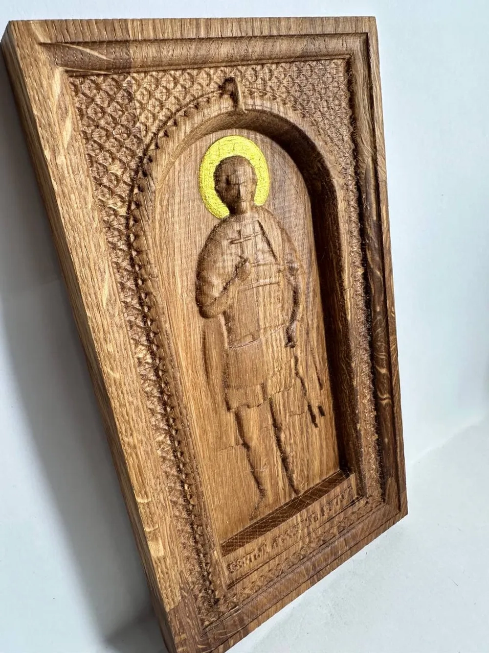Освященная Икона Святого мученика Виктора из дуба 24*14см