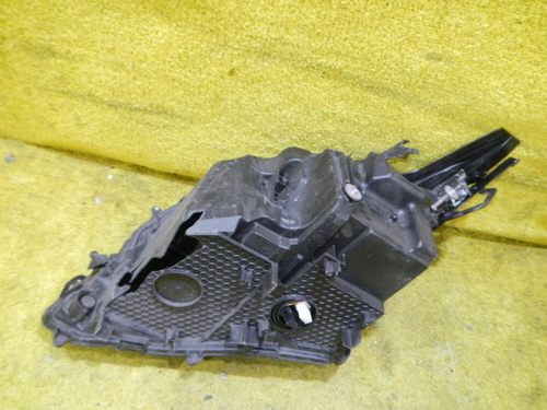 Битая Фара правая Lexus RX 4 (2015-2019) LED под 1 блок