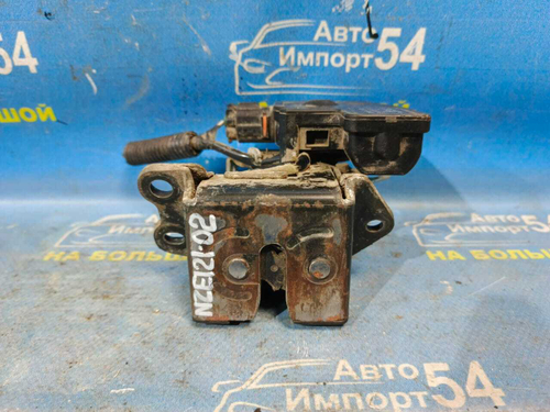 Замок багажника TOYOTA FIELDER 2001