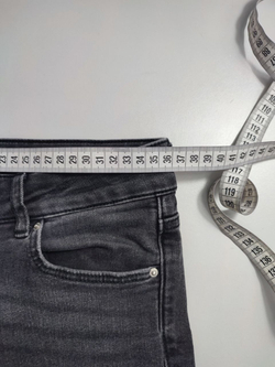 Джинсы H&M удобные 42 размер