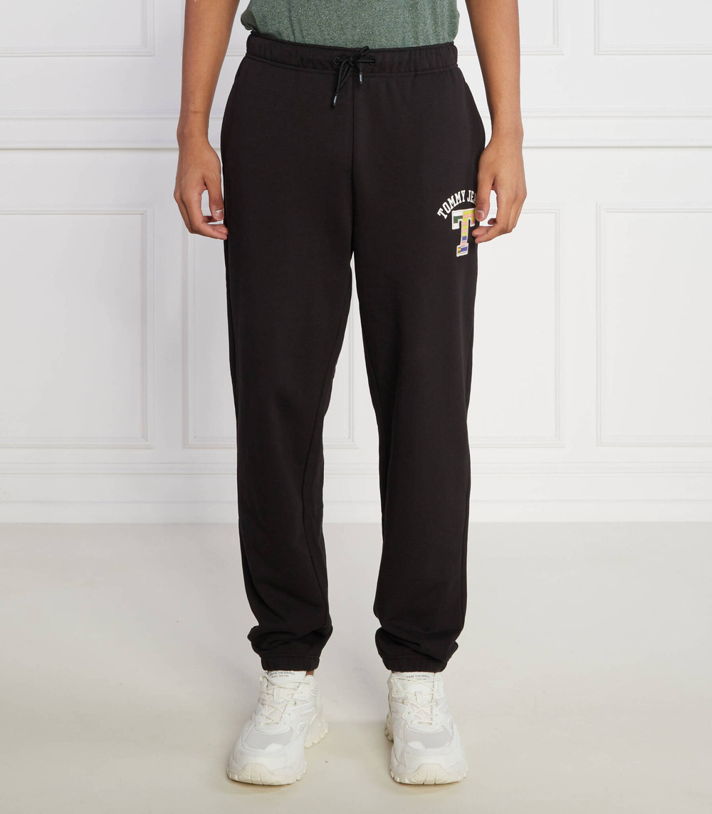 Спортивные штаны TJM RLX LUXE GRAPHIC Tommy Jeans - черный(DM0DM16773)