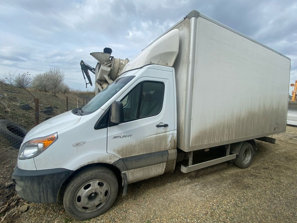 SOLLERS ATLANT Промтоварный M209-C1BA (Дизельный, 2.7 л, 150 л.с. МТ)