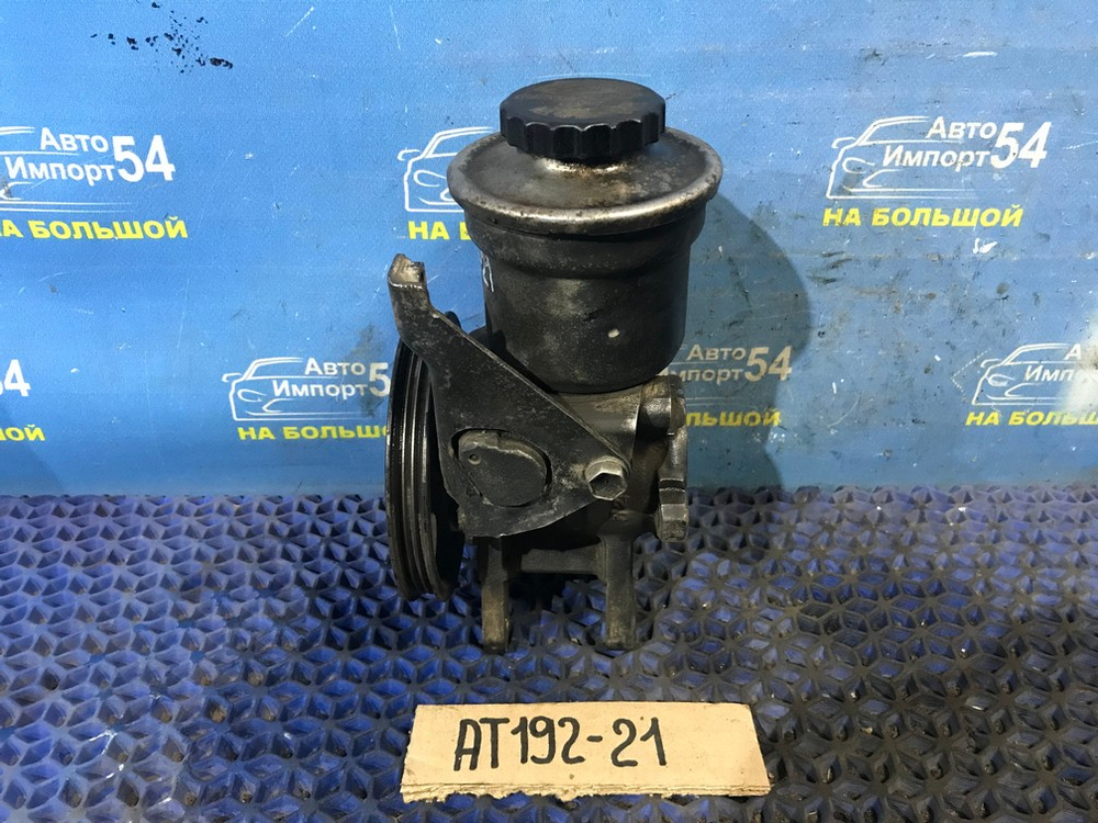 Насос ГУР TOYOTA CARINA 1994