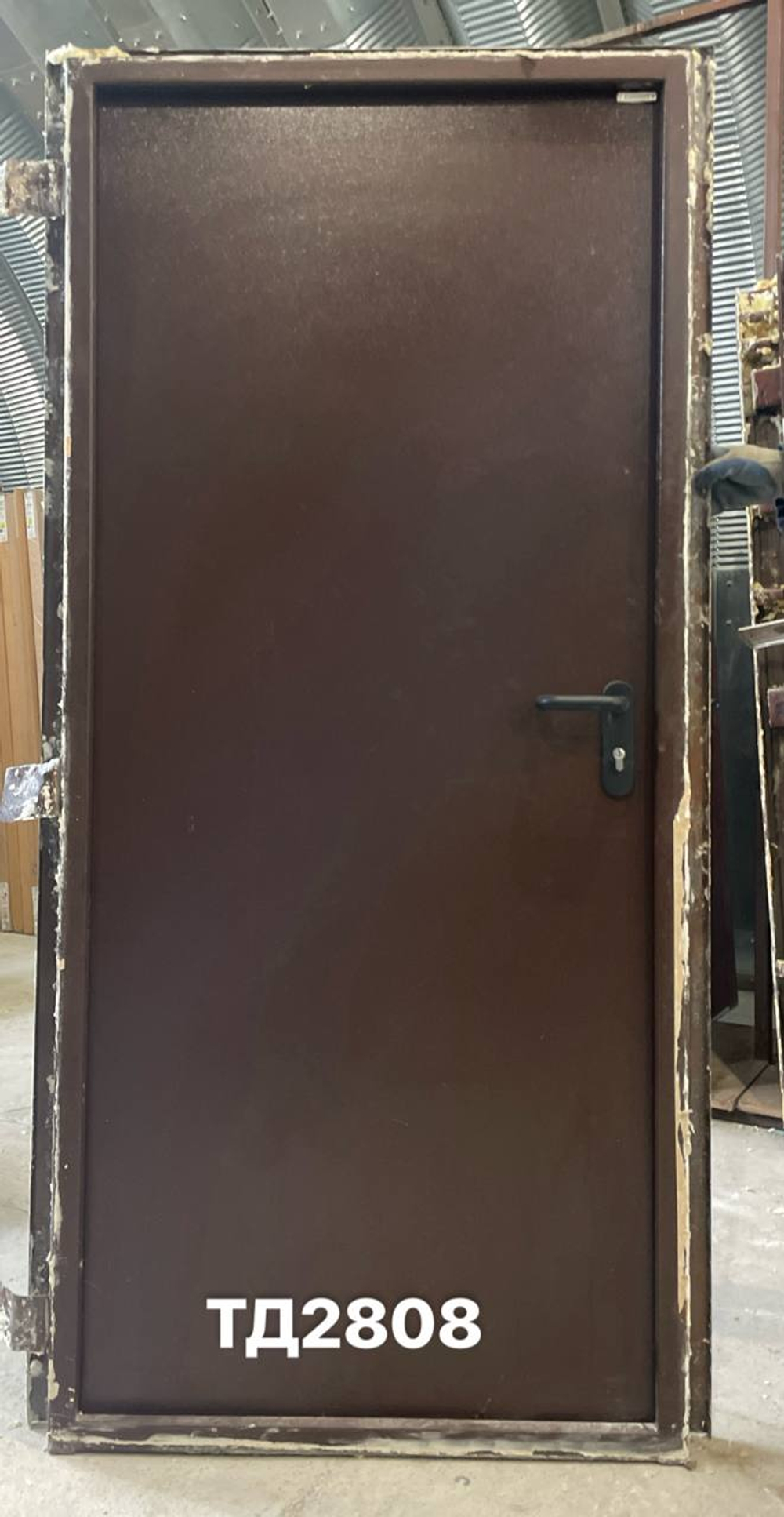 Дверь металлическая Б/У 202(в) х 91(ш) Входная
