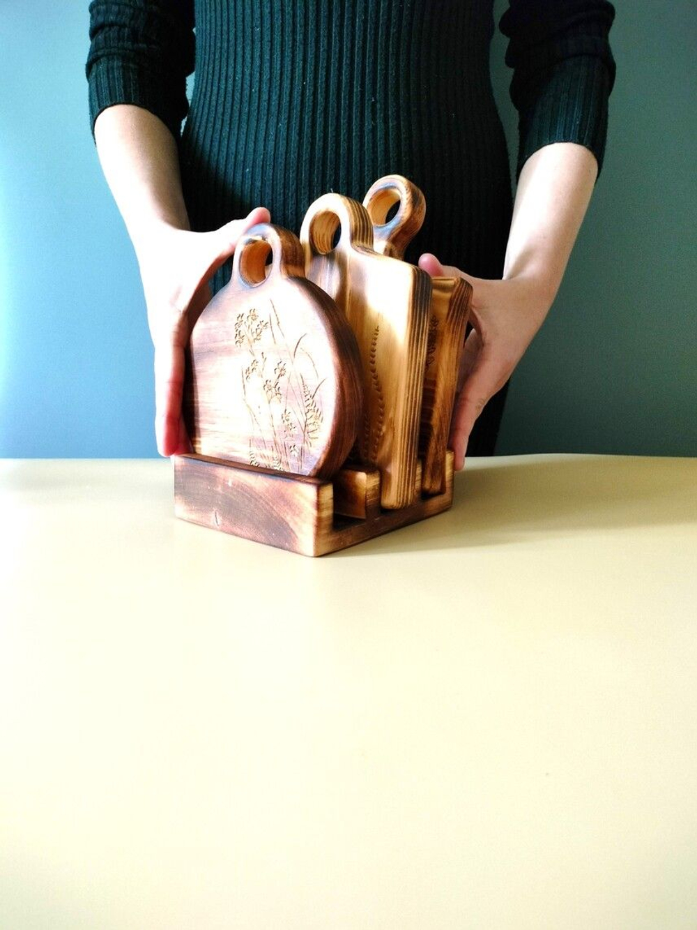 Доска разделочная из дерева сервировочная RD132