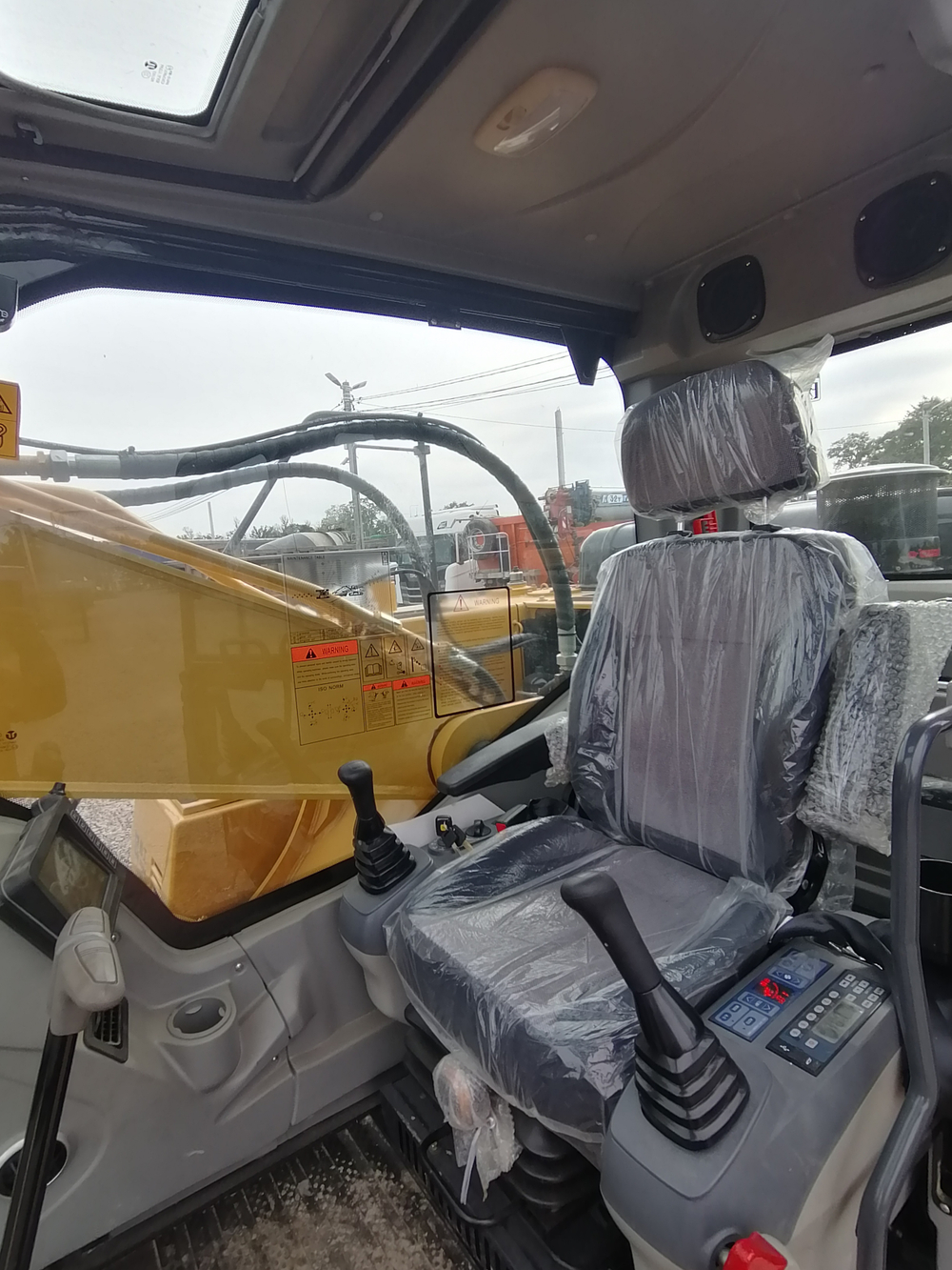 XGMA XG822* Экскаватор XG822EL (Дизельный, 5,9 л, 152 л.с., АТ)