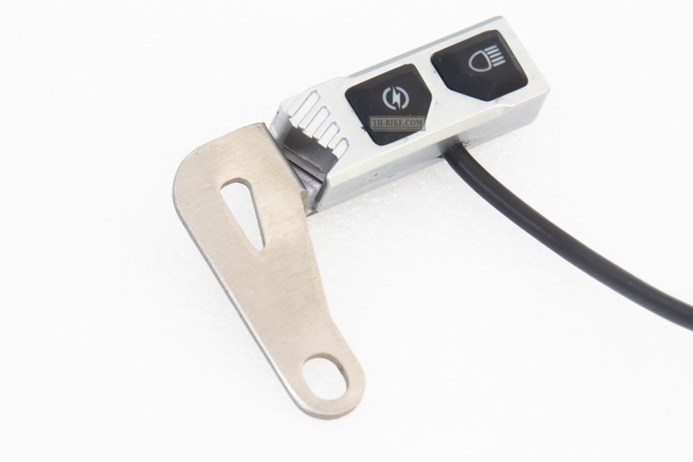 LED Aux Fog light kit MOTOWOLF MDL 5004