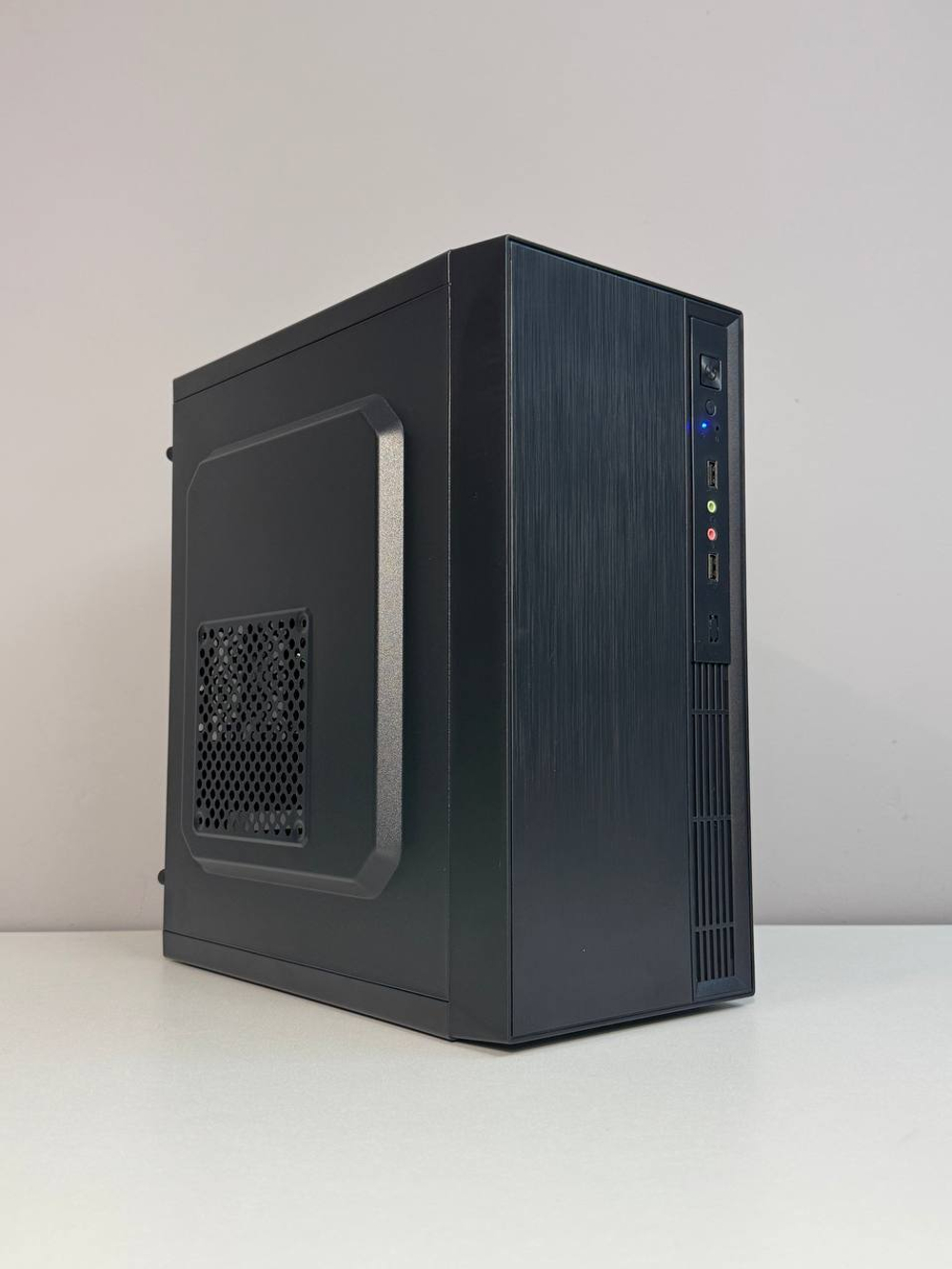 ПК для дома, офиса, учебы (Intel Core i5-12400, Intel HD Graphics, 32 Гб DDR4, 512 Гб SSD). Модель PlaZa Work.Standard 002.