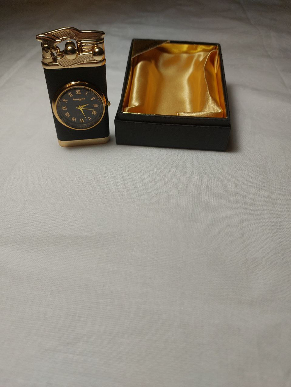 Зажигалка газовая