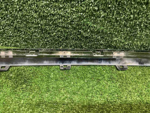 Молдинг заднего бампера VW Touareg 3 (2018-2023)