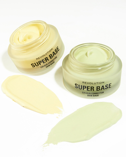 Makeup Revolution Super Base - легкая бронзирующая основа, 25 ml