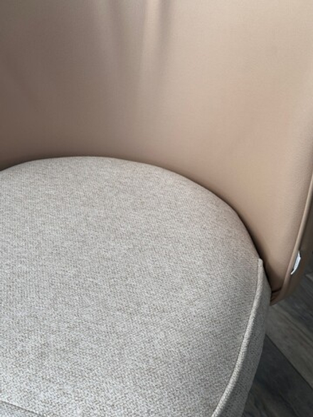 Стул М-City DISAUR Моне Айвори Rovena Ivori ткань, Orakul 130 Экокожа, Черный каркас