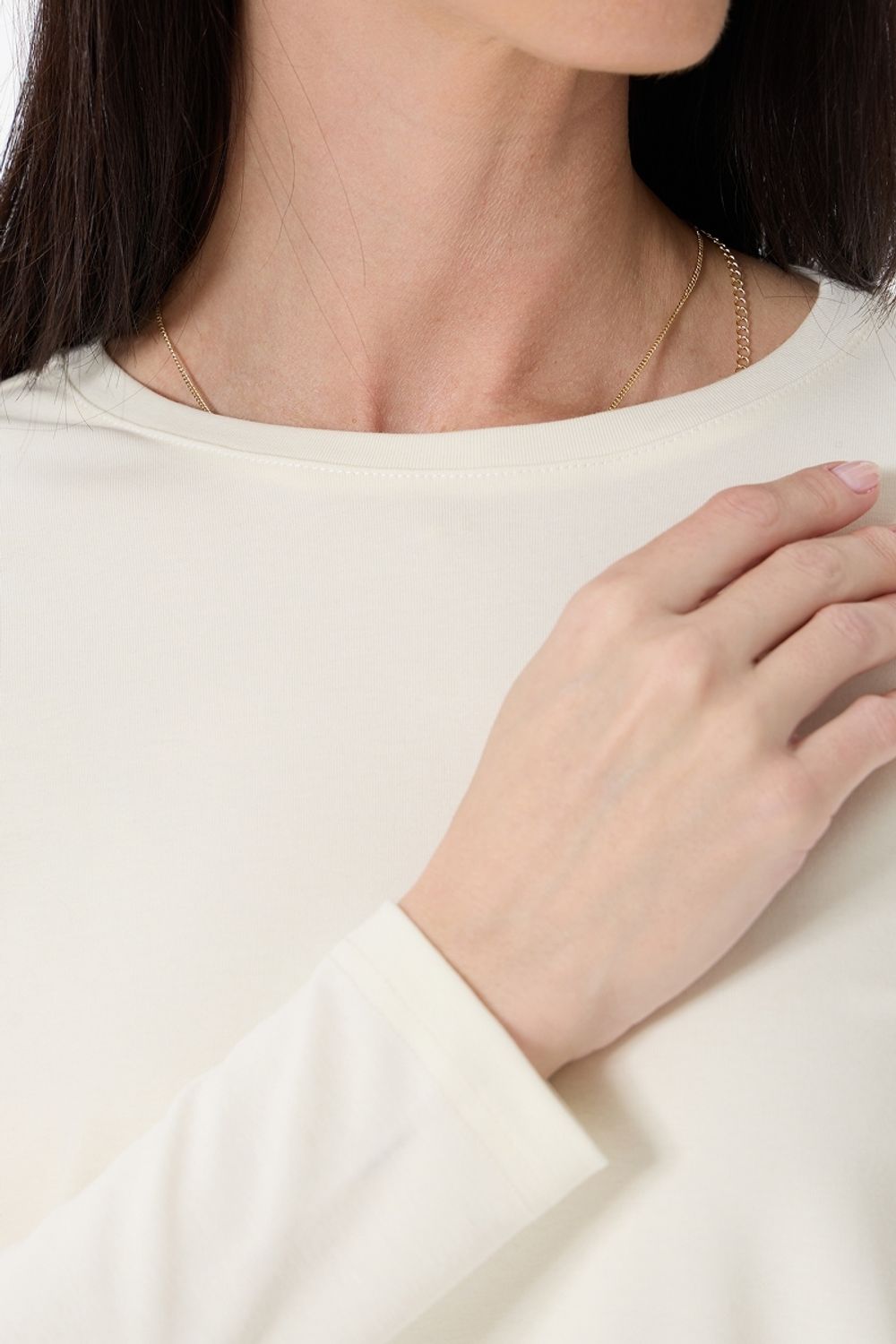 Лонгслив молочный прямой