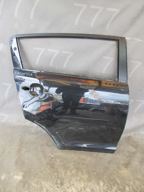 Дверь задняя правая Kia Sportage 3 (SL) 10-16 Б/У Оригинал 770043W000