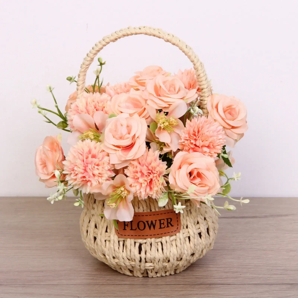 Цветочная композиция «Весенняя мелодия» 13*26см в корзинке персиковый цвет