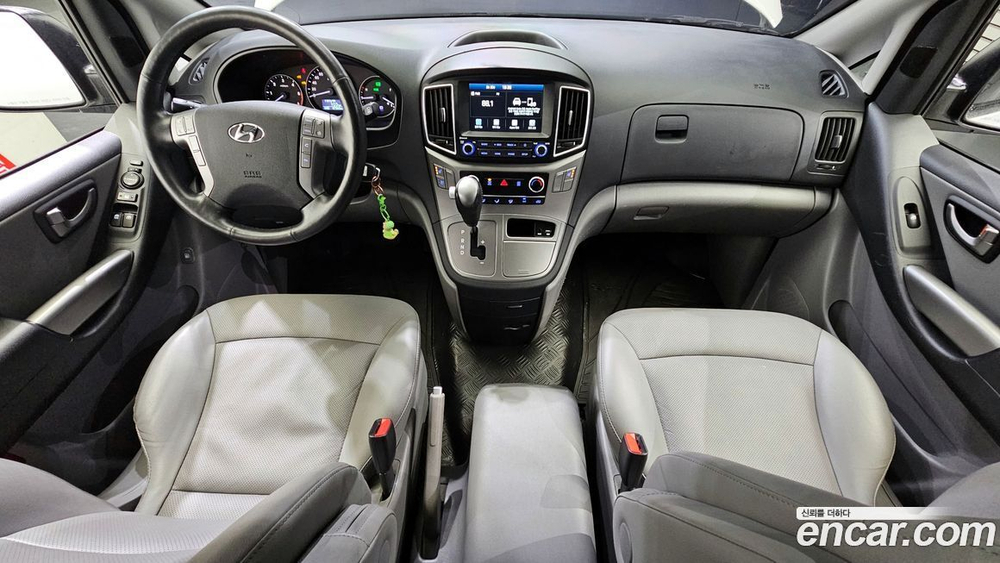 Hyundai The New Grand Starex Van 5인승 (06.2020)