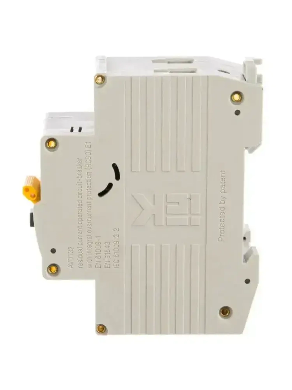 Дифференциальный автомат IEK, АВДТ32 C 16А 30мА