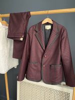 Шерстяной костюм Gucci, 140