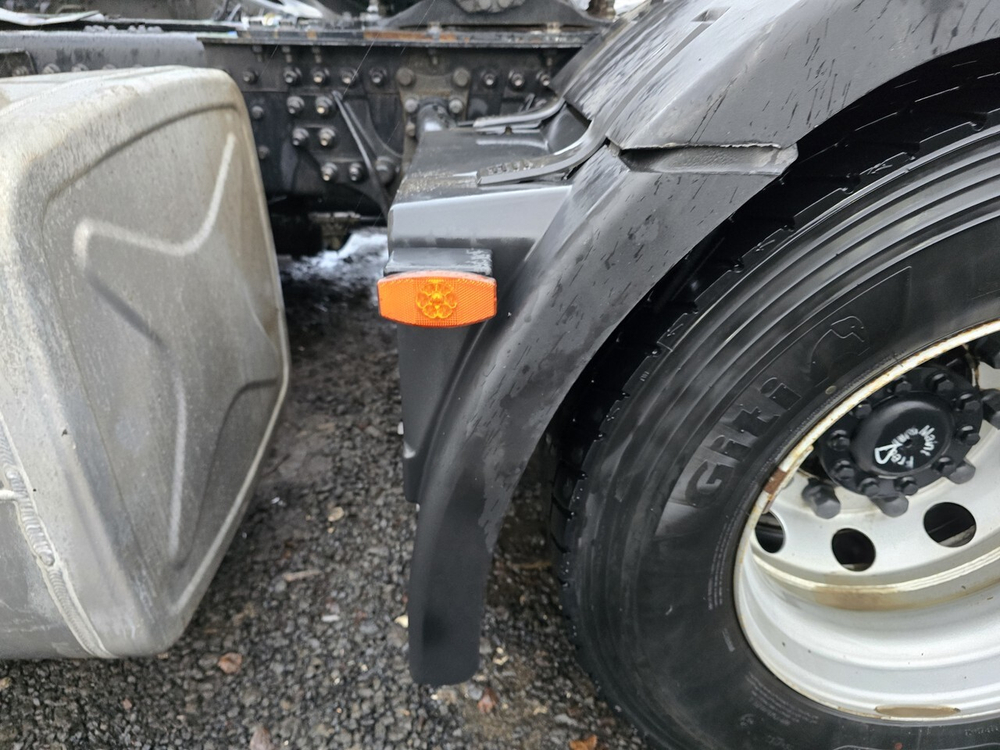 Крыло заднее левое передняя часть 2023г