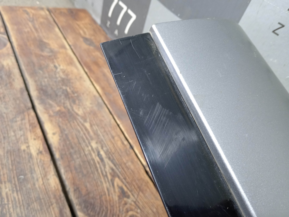 Накладка двери передней правой Genesis GV70 20-нв Б/У Оригинал 87722AR010