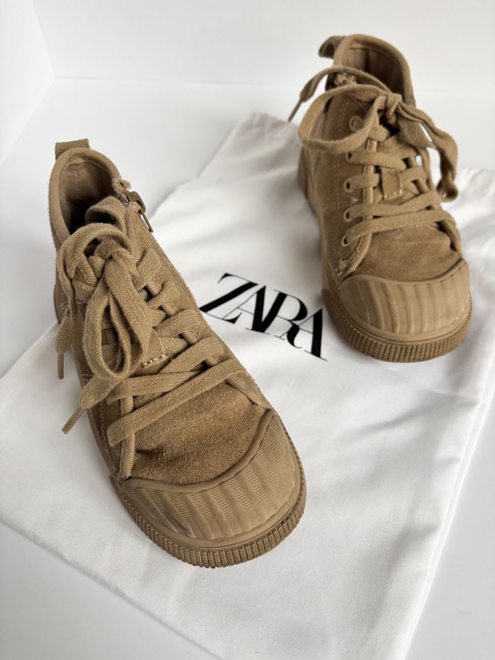 Ботинки Zara, 26