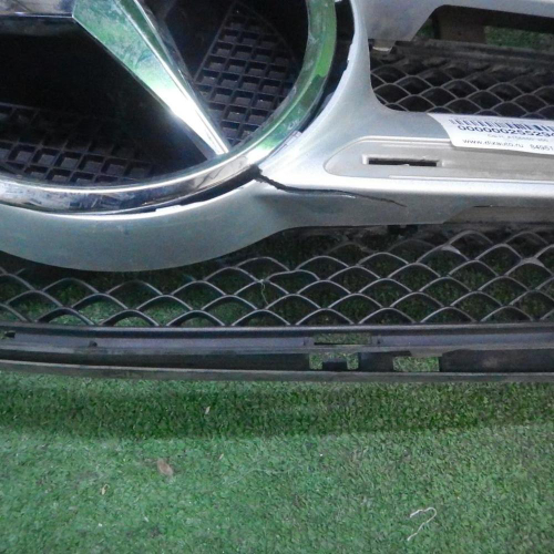 Решетка радиатора Mercedes GLA x156 (2013-2017)