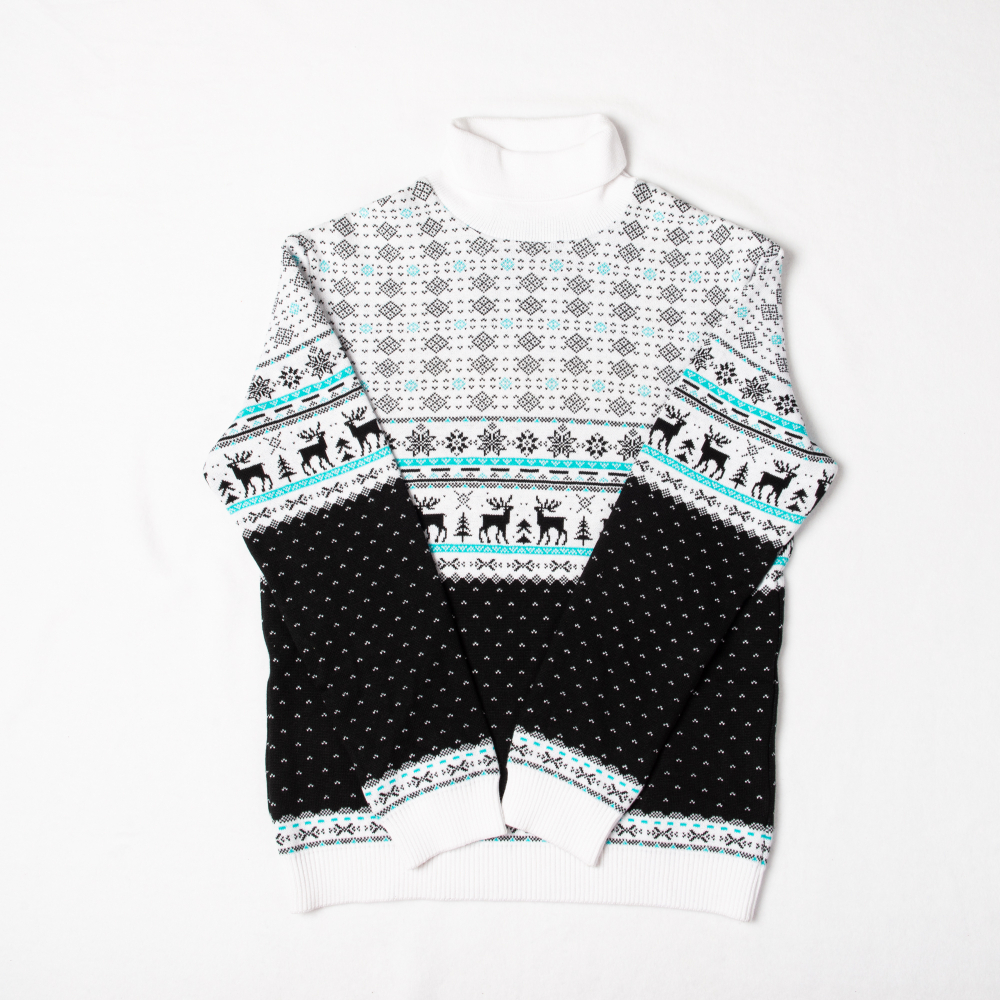 Свитер белый с бирюзовым «Олени»