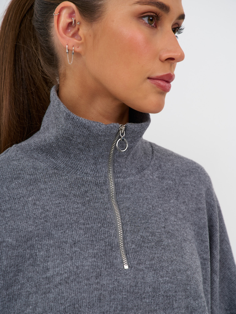 Джемпер Delon Ribbed Grey