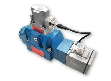 MOOG D662 аналог - SVZ662 - Сервоклапан Ду16 двухкаскадный типа струйная трубка с D = электрическая обратная связь, притычная поверхность по ISO 4401-07. Со встроенной электроникой