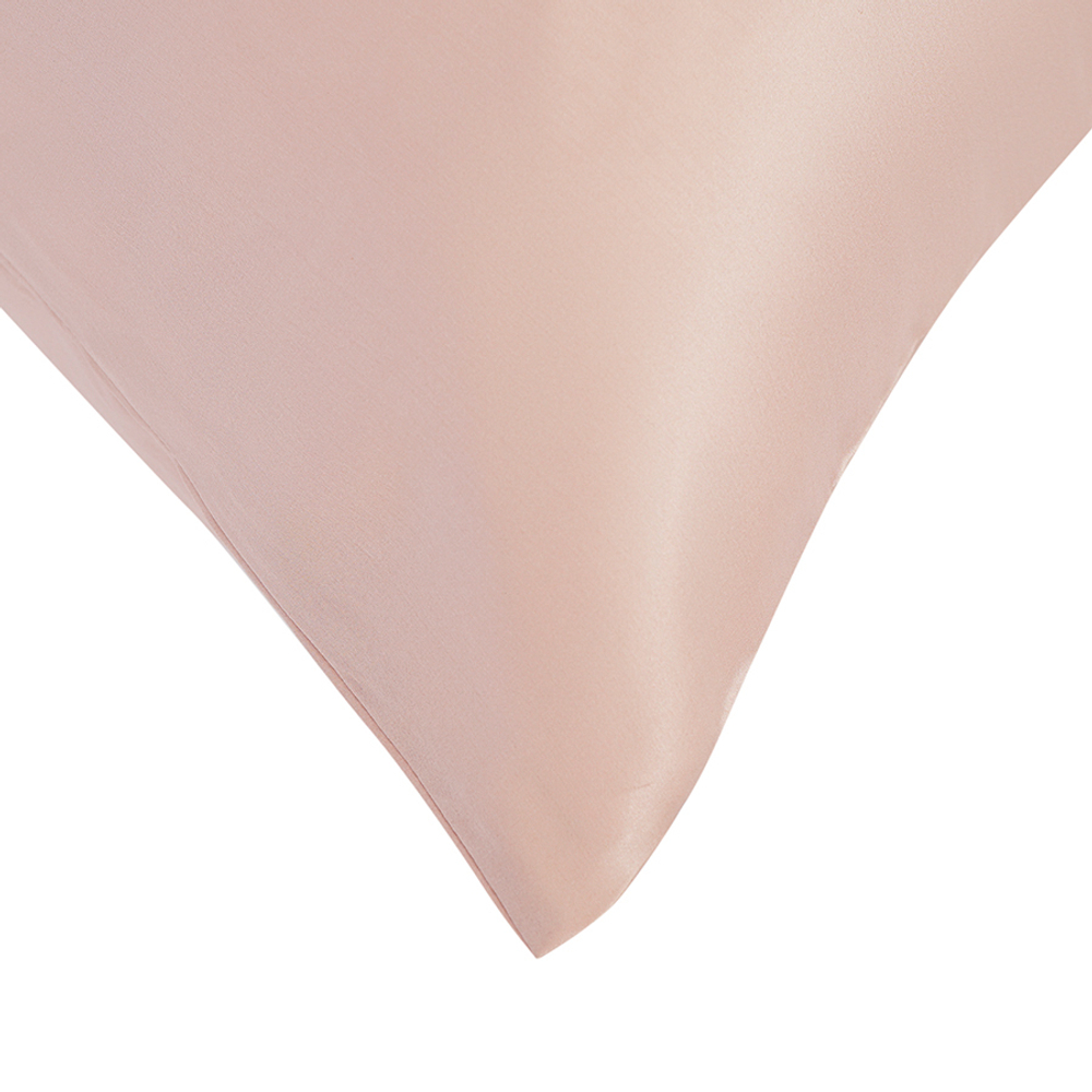 Наволочка из натурального шелка цвета пыльной розы из коллекции essential, 50х70 см