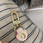 Louis Vuitton Neverfull Bandouliere Inside Out GM