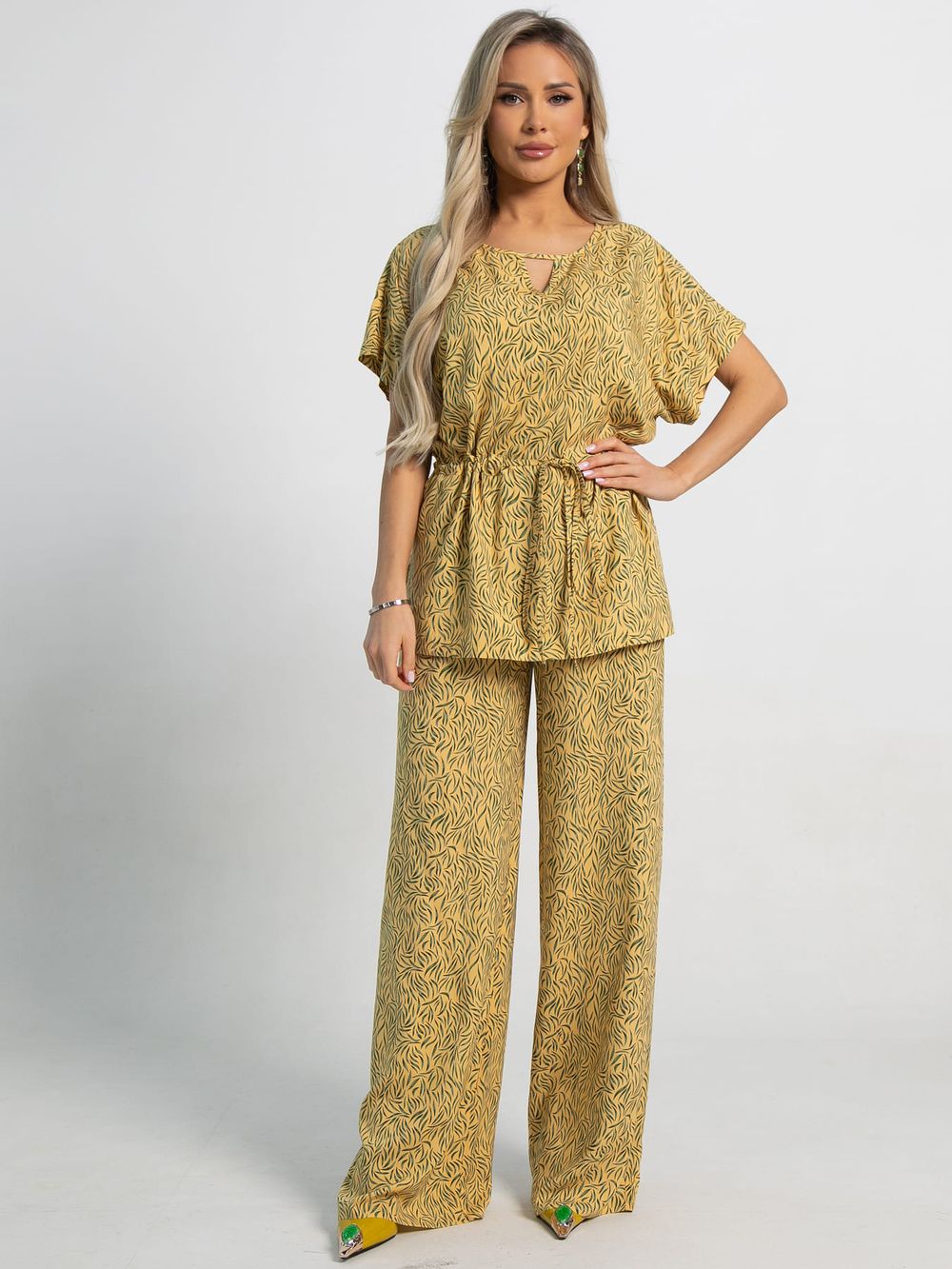 Костюм Аксиома успеха (янтарный) К15894-5М LT Collection